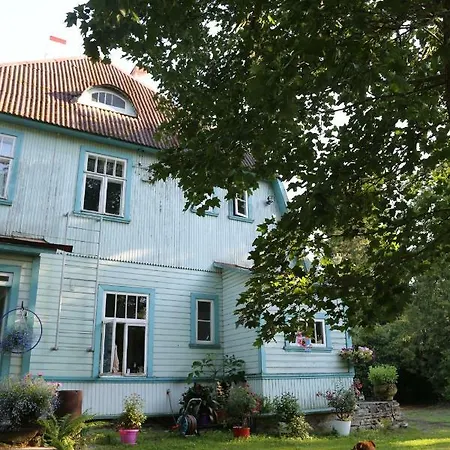 Annenhof House *