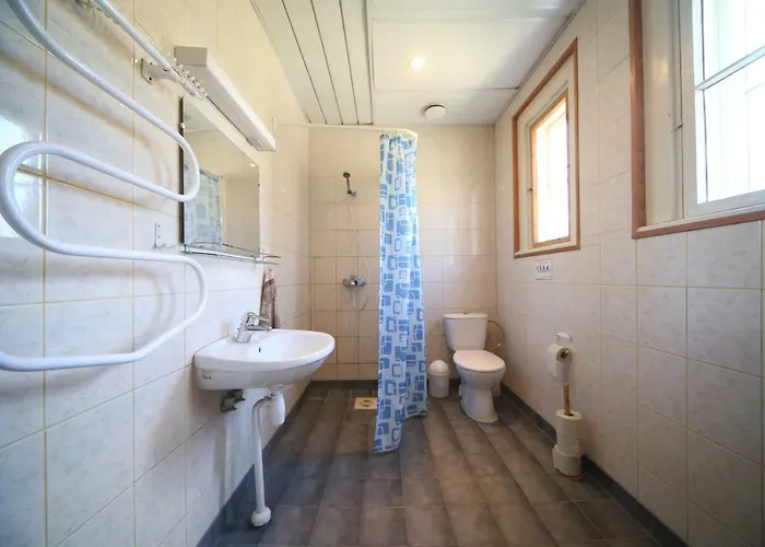 Annenhof House Kwatera prywatna *